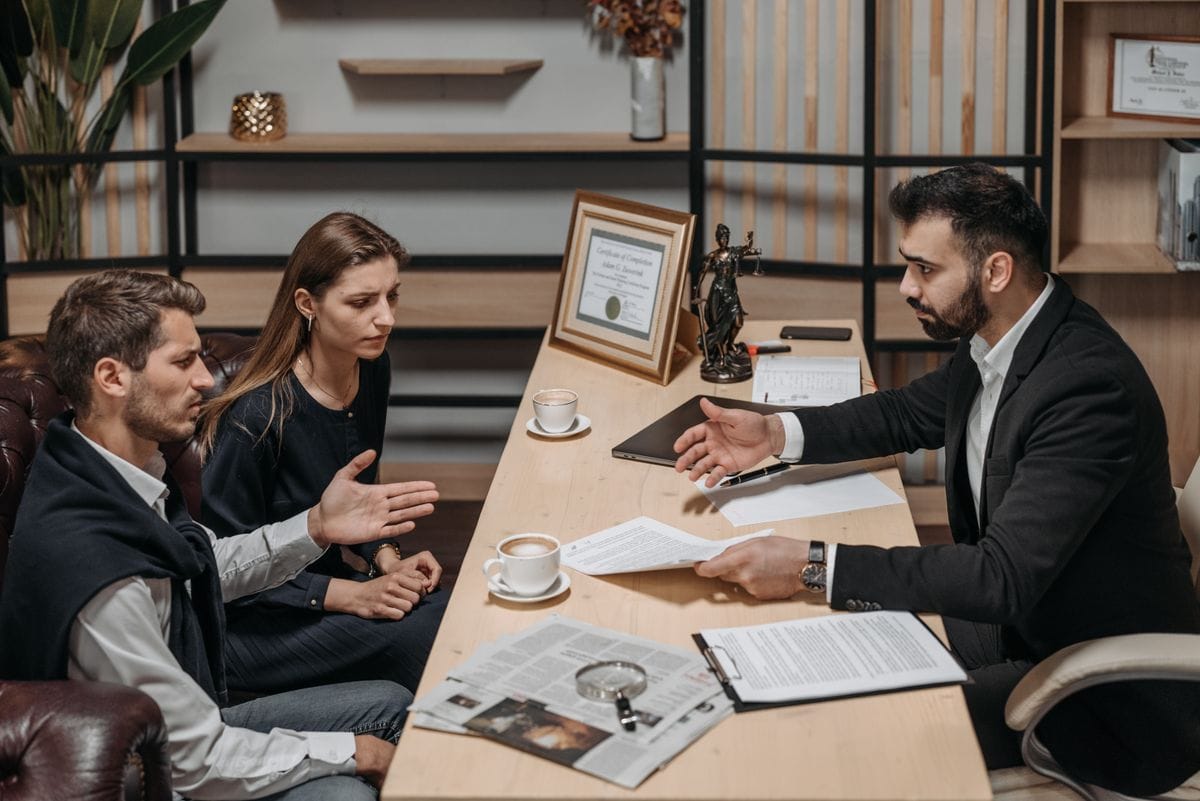 Family meeting with a bail bond agent